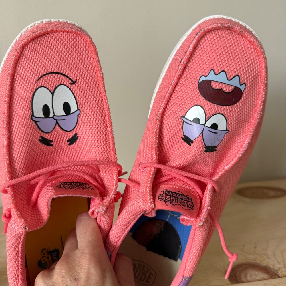 HEYDUDE x SpongeBob Patrick Star Wally Funk Shoes Men's 12 Pink Green 42897-66U